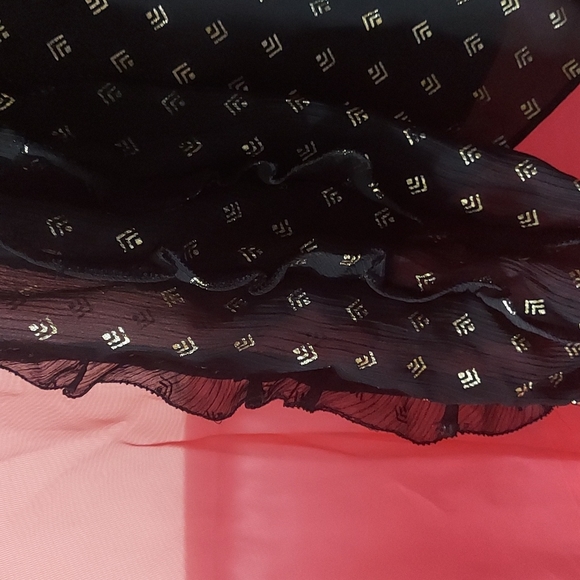 Black and Gold Worthington Woman's Blouse Large - Picture 3 of 3